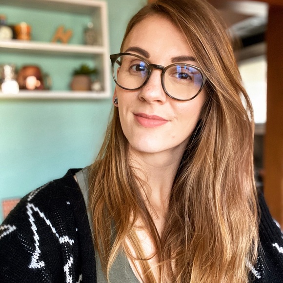 Meet your Posher, Chelsea - Picture 2 of 5